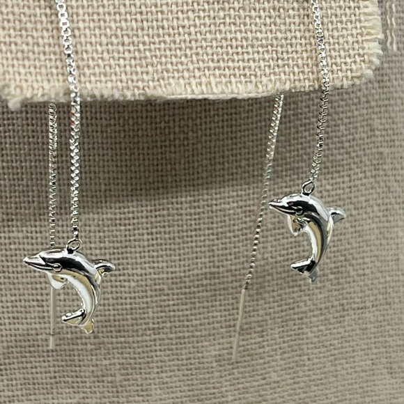 Vintage JCM Sterling Silver Dolphin Threader Earrings - Picture 5 of 14